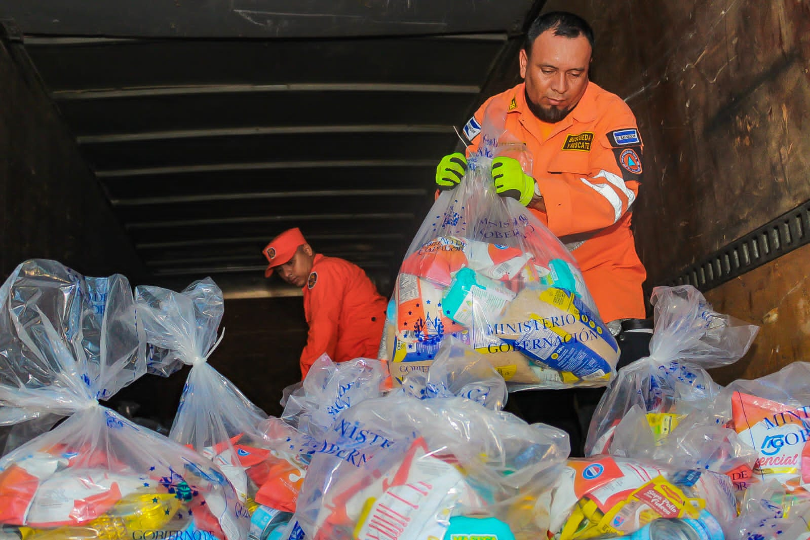 Gobierno Entrega Ayuda Humanitaria A Familias En Chalatenango